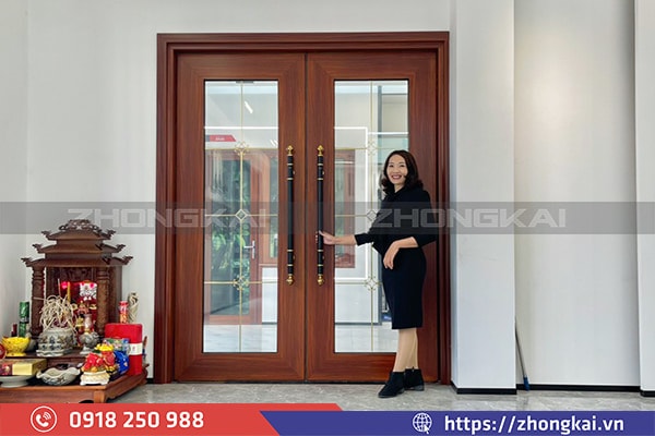 4 Bí Quyết Bố Trí Cửa Phòng Thờ Phong Thủy Nhất