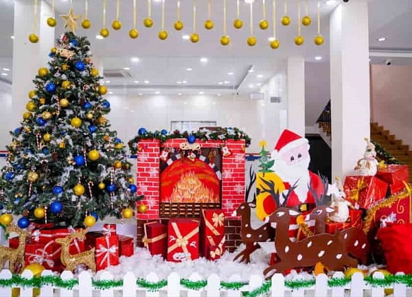 10 Cách Trang Trí Noel Tại Nhà Để Tạo Không Gian Ấm Cúng Và Lung Linh