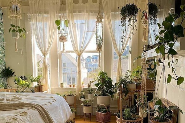 12 Cách Trang Trí Cửa Phòng Ngủ Thêm Phần Đẹp Mắt và Thư Giãn